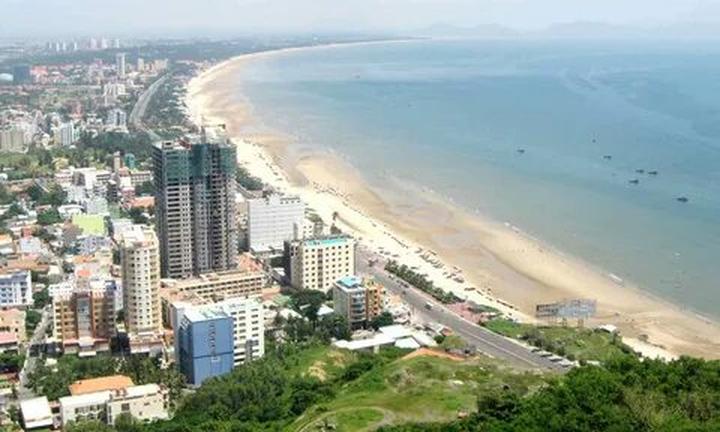 Trong một đoạn video diễn hài gần đây, Bi Béo- con trai của NSND, Cục trưởng
